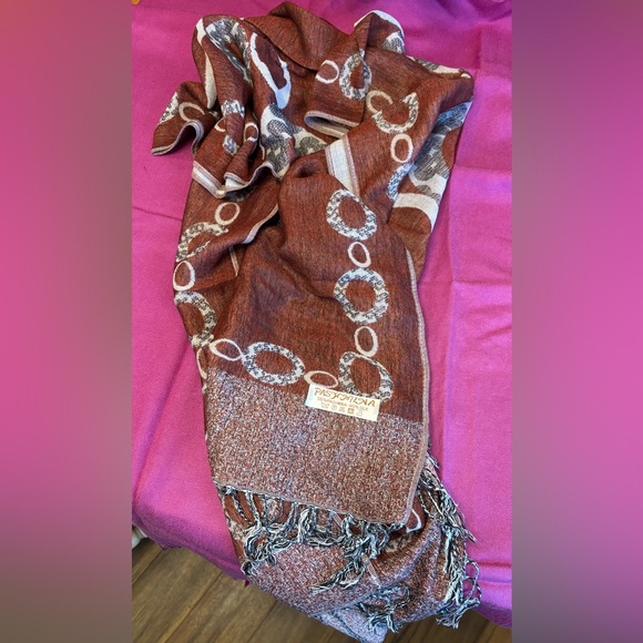 Very soft Pashmina - Picture 2 of 6